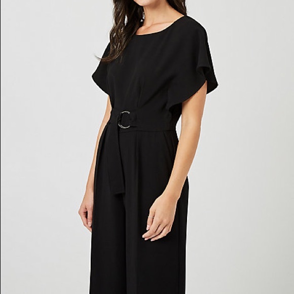 ✨HOST PICK✨ Le Chateau jumpsuit - Picture 2 of 6